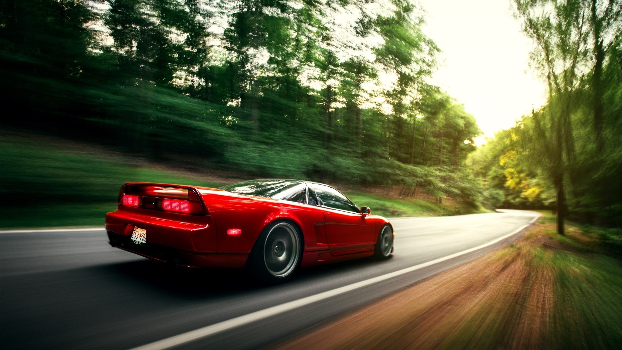 维苏威的岩浆冲进巴黎橱窗,当失控在蒙扎赛道接管一切