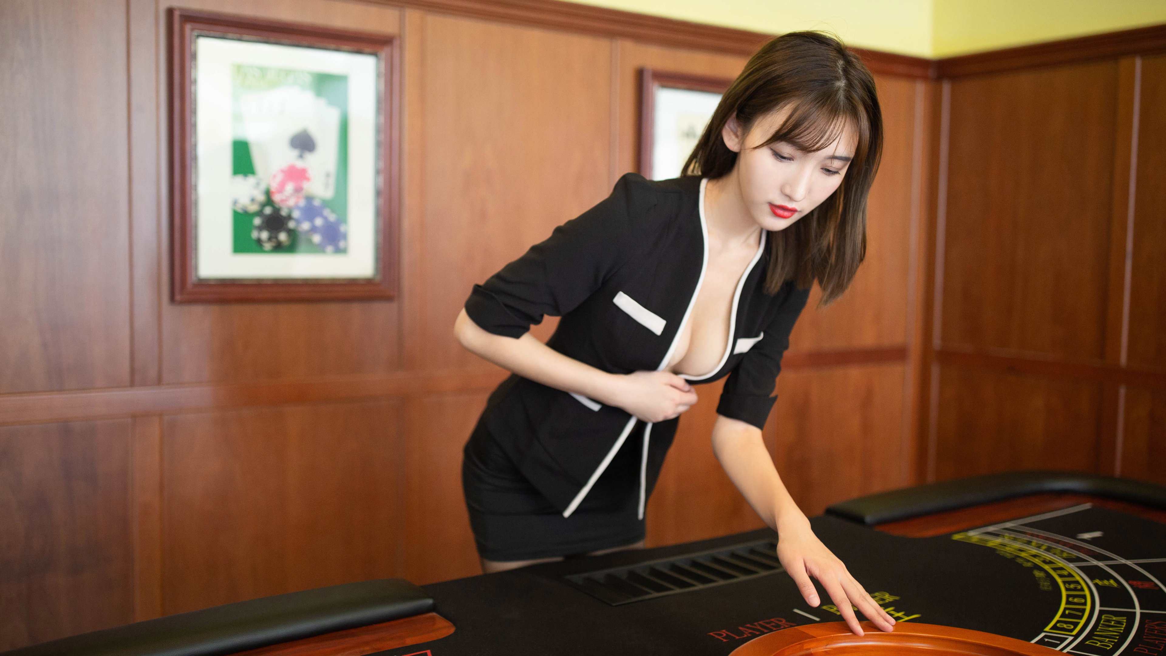 末节超车，当恩比德化身F1赛车接管费城之夜