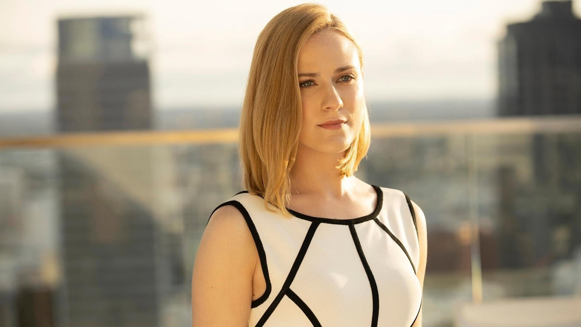 新黄金一代!厄瓜多尔祭出锁魂鞭,卢卡库一球定乾坤击碎突尼斯铁壁