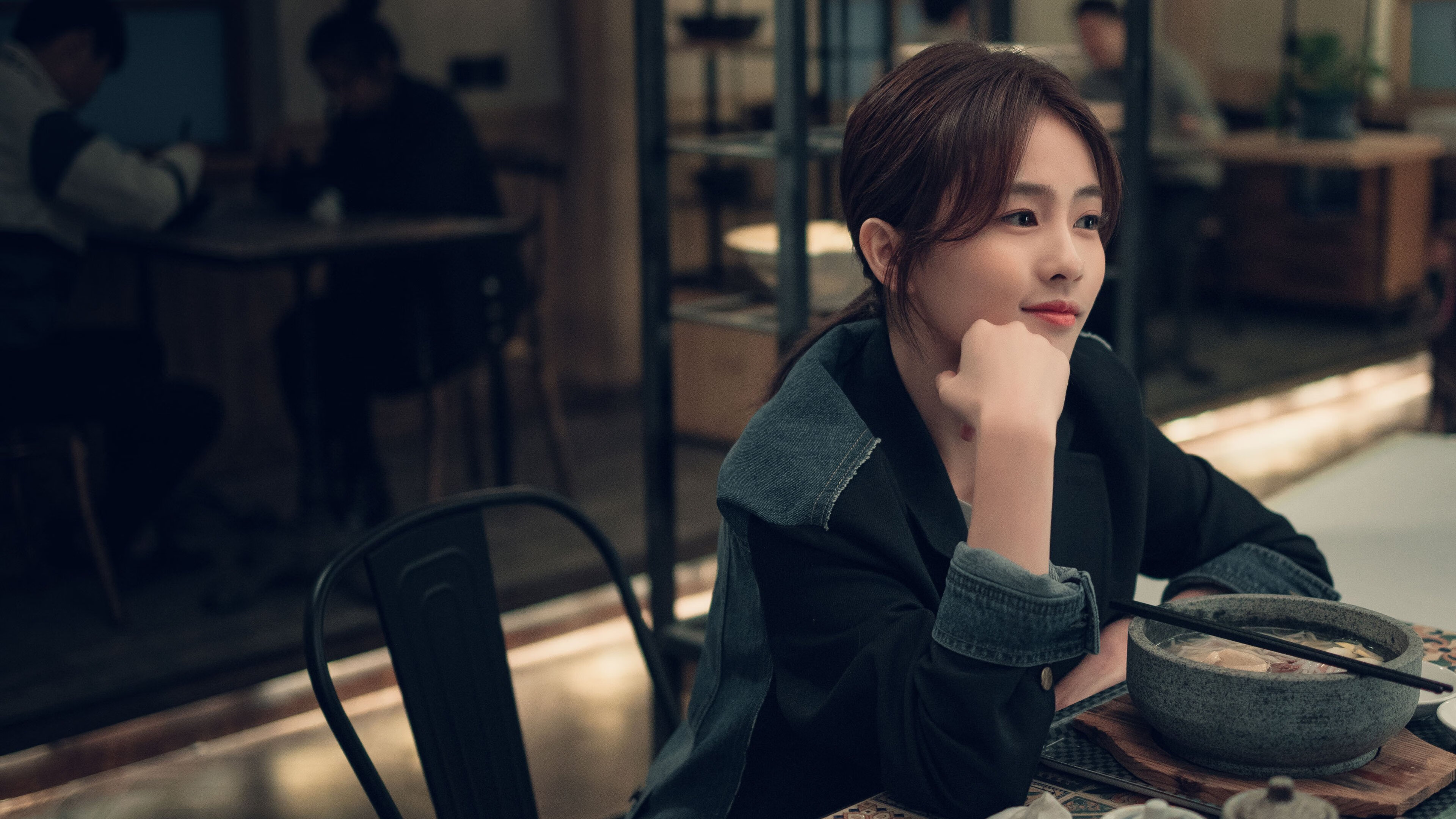 斗牛士之矛刺穿奥林匹斯山,当足球精灵加维在NBA总决赛的绿茵地接管比赛