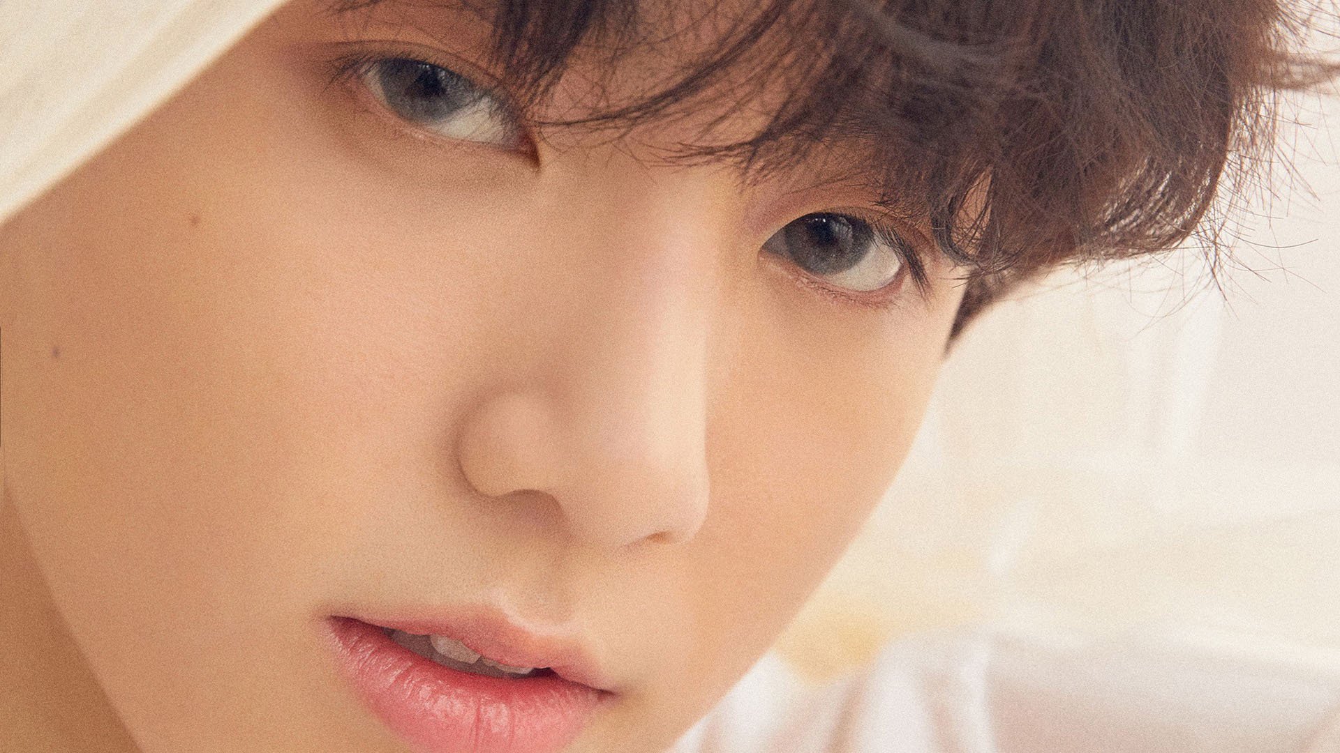 乌克兰硬仗取胜利物浦，德里赫特状态火热，欧冠之夜的双重惊喜