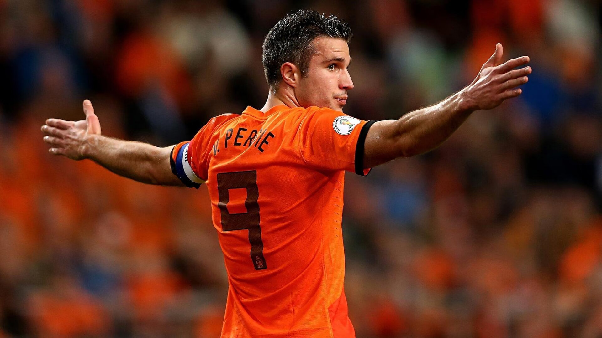 伊布接管F1，里昂打穿摩洛哥，当足球与赛车在平行时空中交相辉映